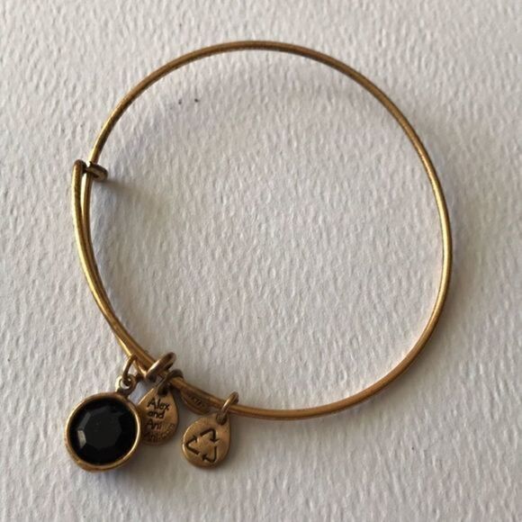 AlEX AND‎ ANI Peace Bracelet - Picture 6 of 8